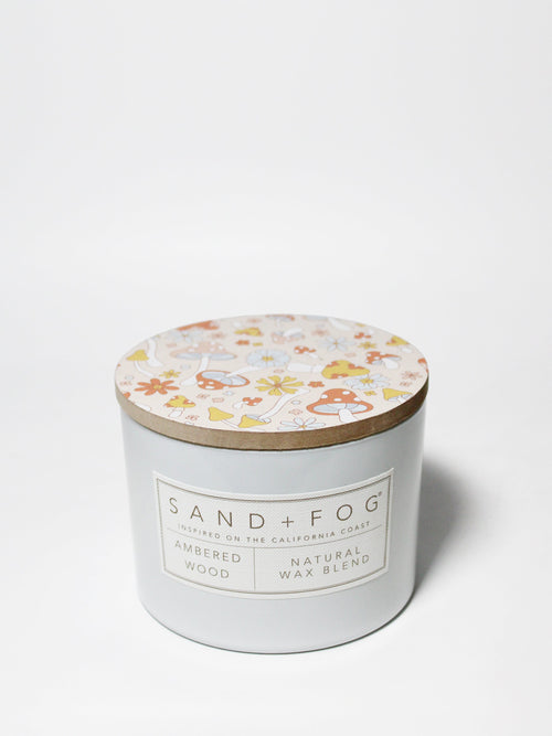 Ambered Wood 12 oz scented candle